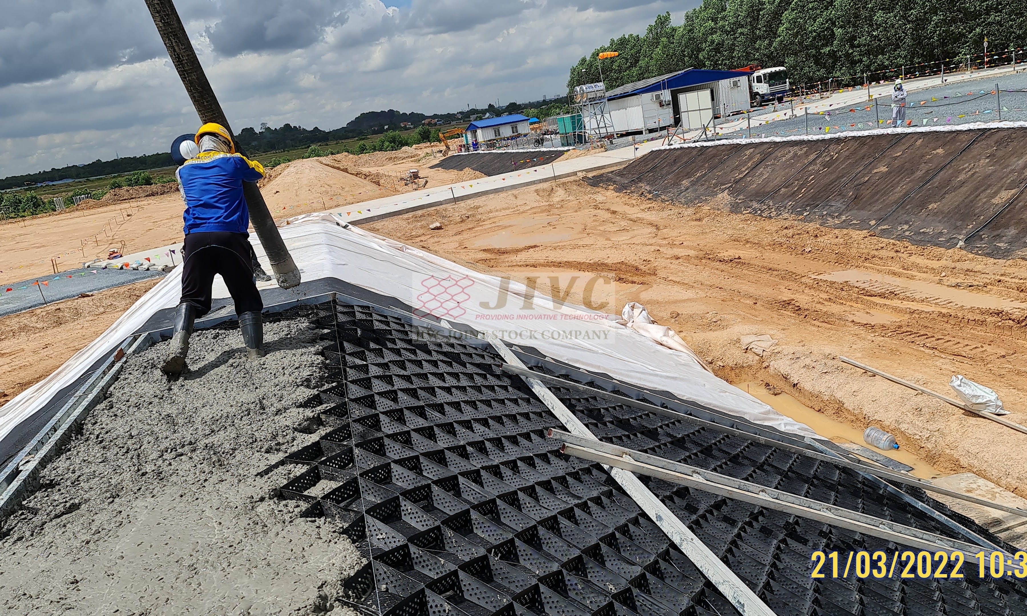 Dự án neoweb gia cố mái Kênh và Mái Đê - Sân Bay Dioxin Biên Hòa - Đồng Nai