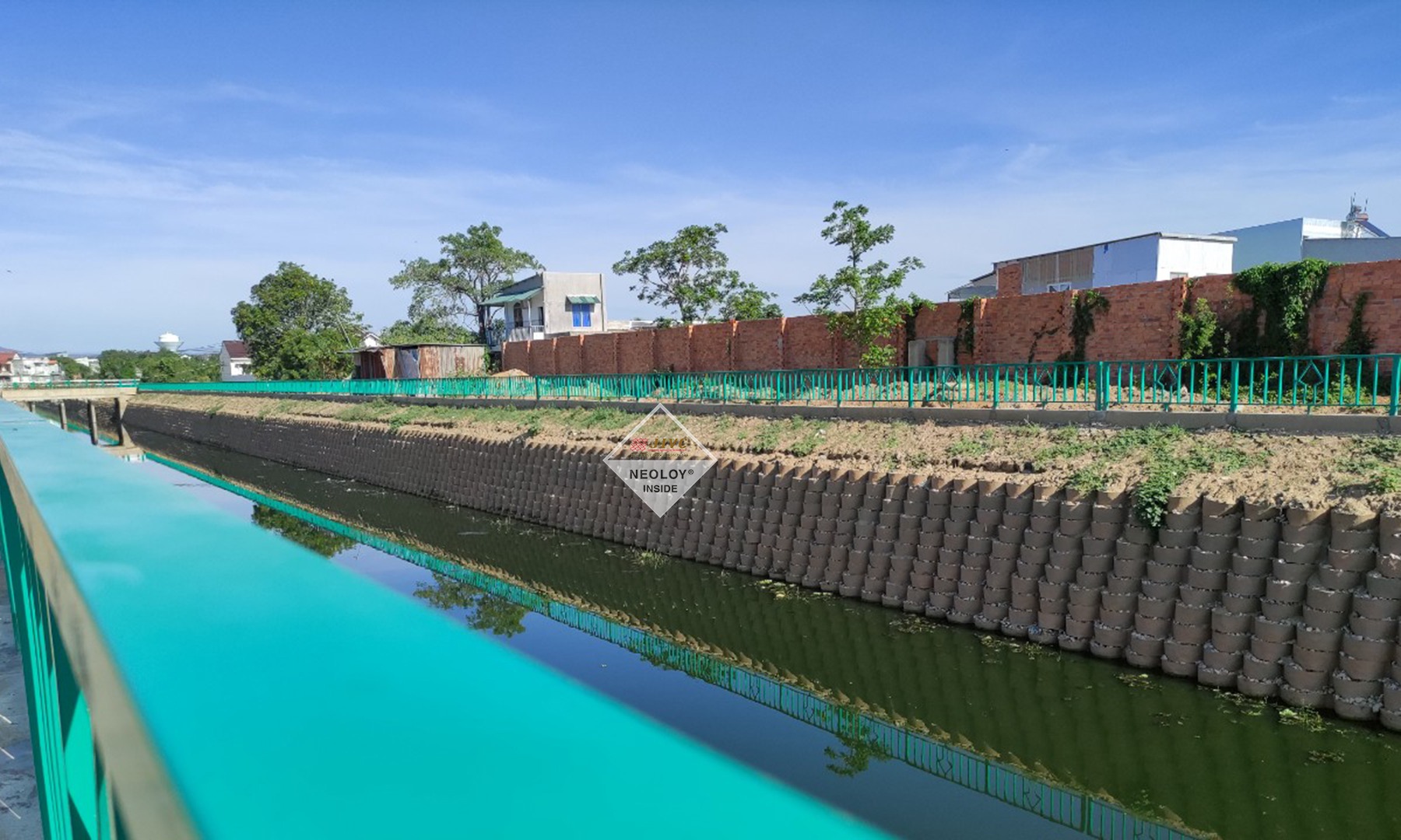 Dự án Kênh Đông Nam - Tường chắn neoweb