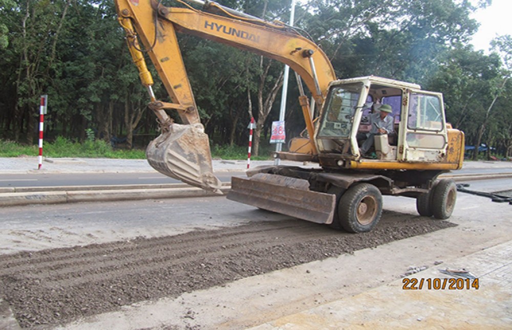 APPLICATION PILOT ROAD SURFACE IN NEOLOY REINFORCED DONGNAI